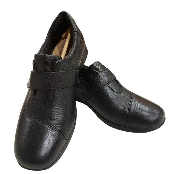 Clarks Collection Gael Bombay Flat Womens 10 M Black Leather Strap Comfort Shoe - Picture 7 of 10